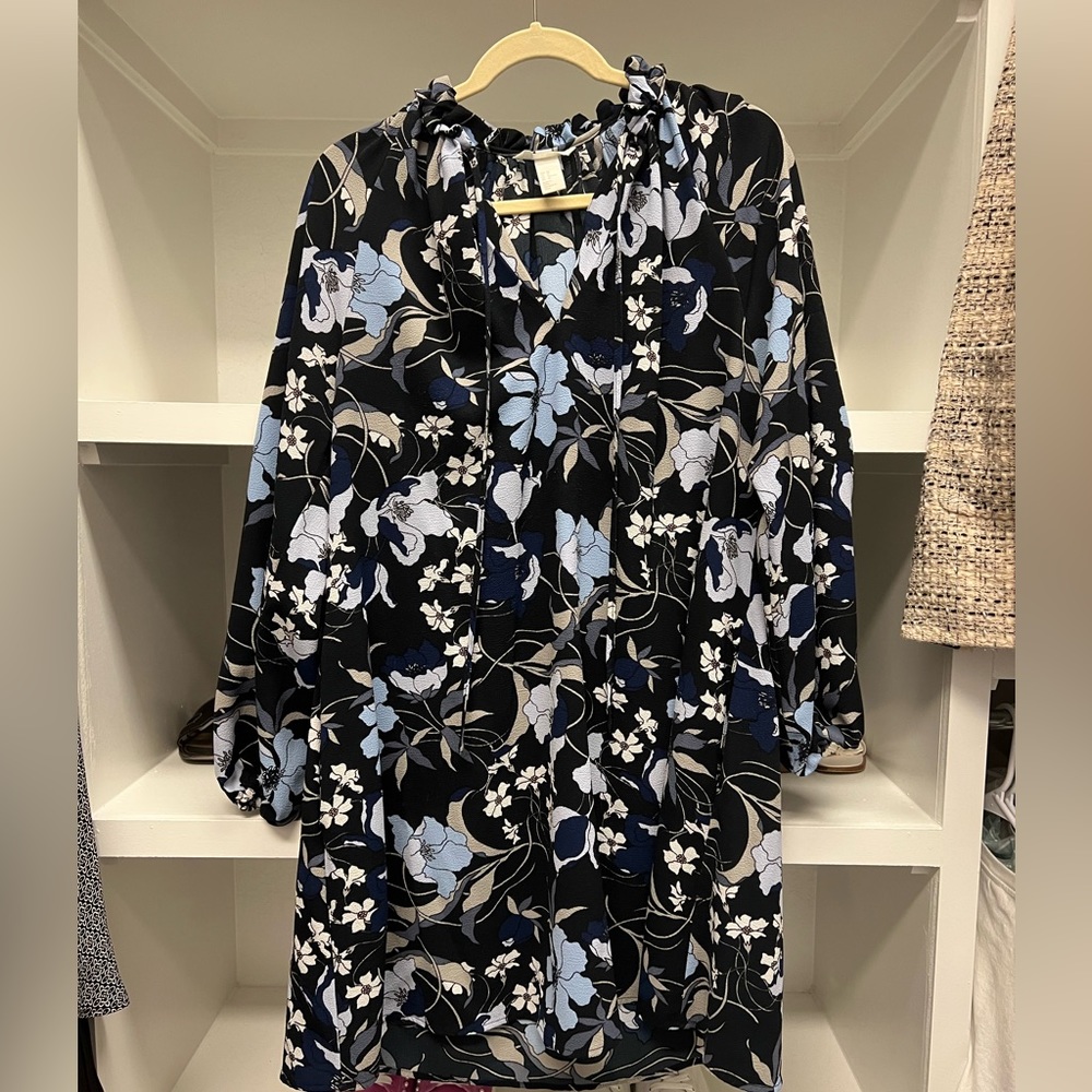 H&M floral short dress